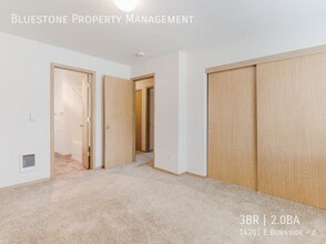 Building Photo - 14201 E Burnside St