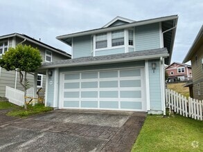 Building Photo - 98-1830A Ka?ahumanu St