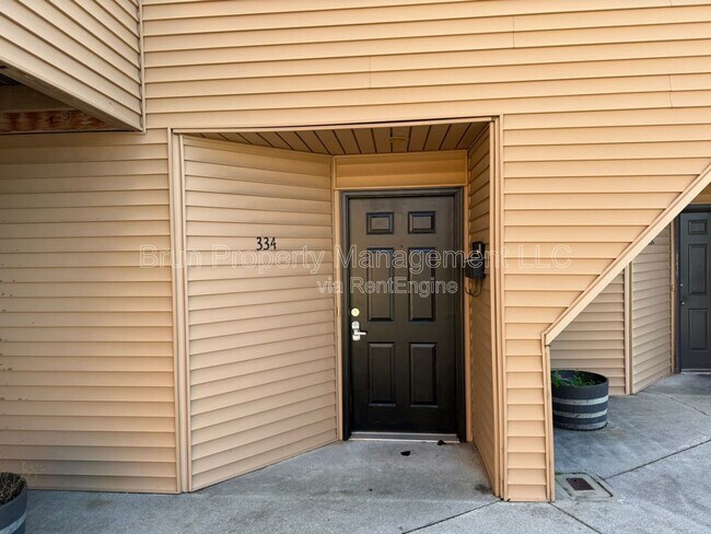 Foto del edificio - 334 Olympia Dr