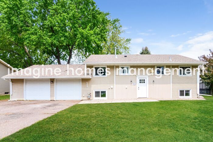 Primary Photo - Coming Soon!! Beautiful 5 Bedroom and 2 Ba...