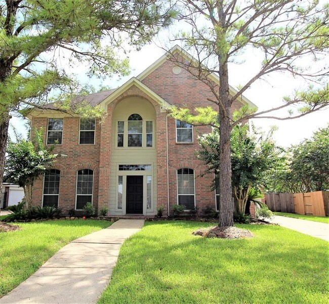 Building Photo - 4111 Ridgepoint Dr
