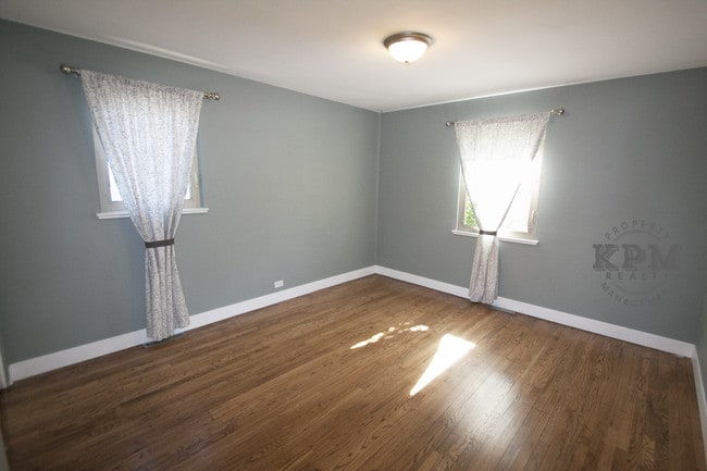 Foto del edificio - 4151 Alcott St