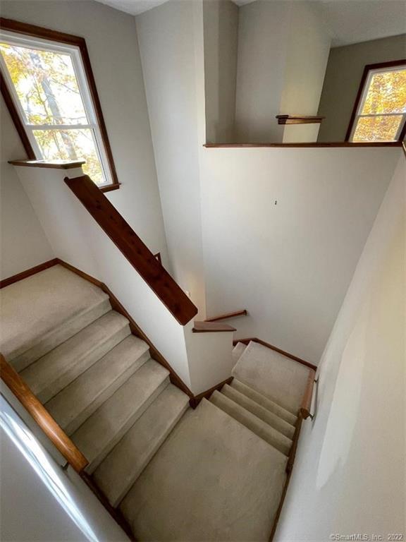 Building Photo - 55 Mill Plain Rd