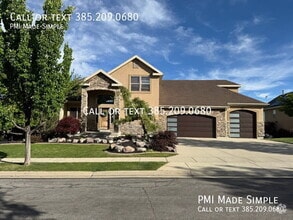 Building Photo - 1777 Crimson Oak Dr