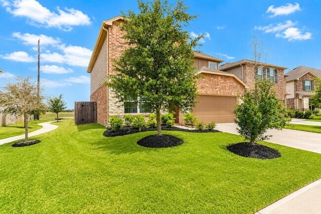 Building Photo - 5047 Royal Amber Ln