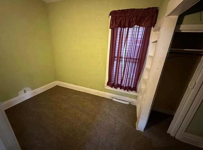 Foto del edificio - 3106 Marvin Ave