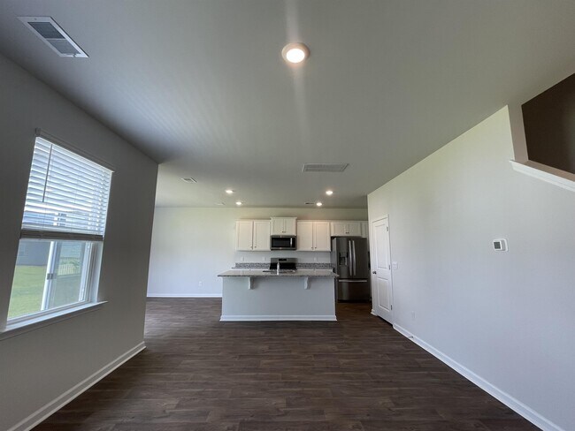 Foto del edificio - 240 Blue Haw Dr