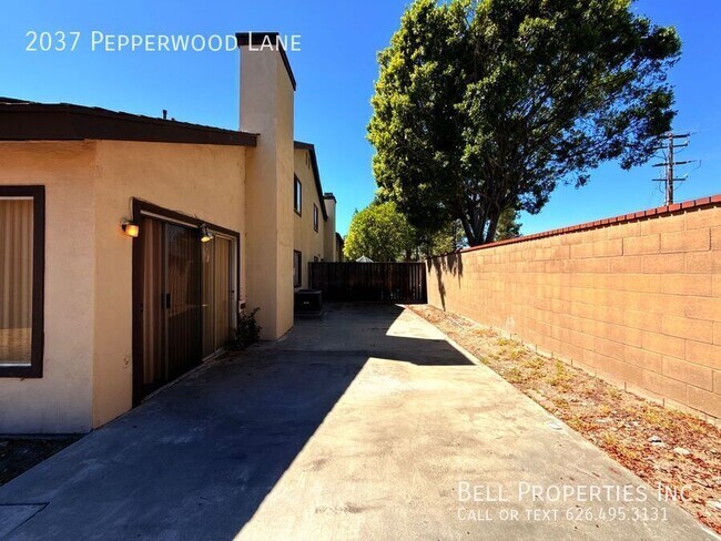 Foto del edificio - 2037 Pepperwood Ln