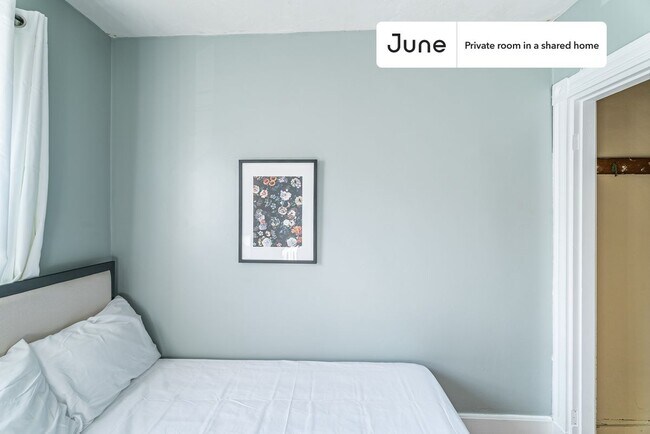 Foto del edificio - Room in Shared 6 bed/2 bath home in Allston