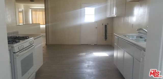 Building Photo - 453 Via Vista