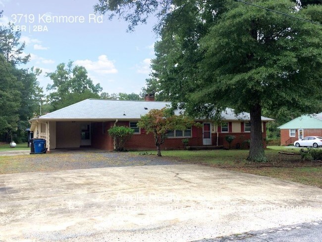 Foto del edificio - 3719 Kenmore Rd