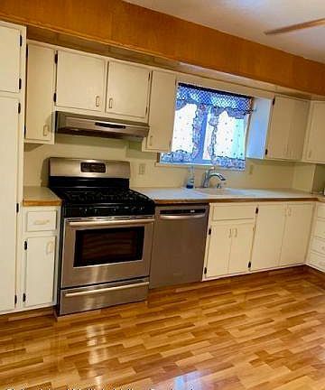 Building Photo - 36 Bowling Green Pl, Staten Island, NY 10314