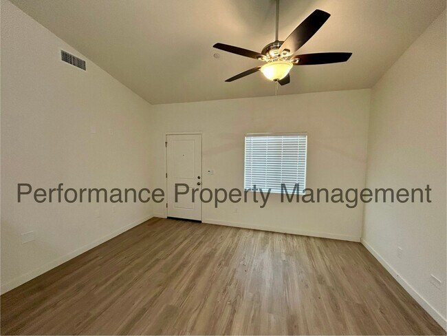 Building Photo - 8505 Grandy St