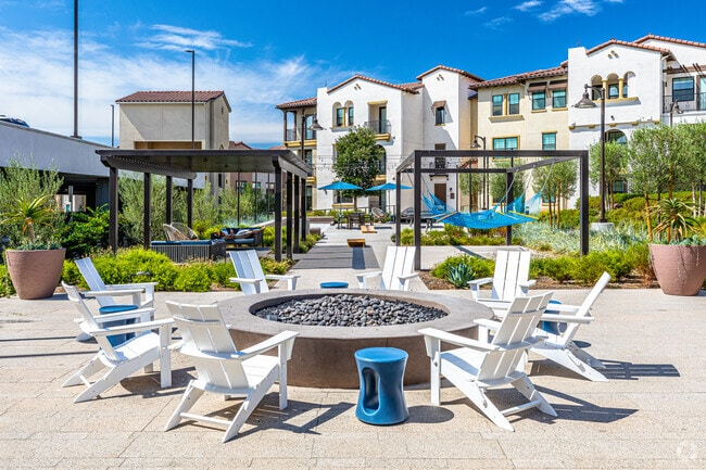 Building Photo - The Courtyards Pacific Village