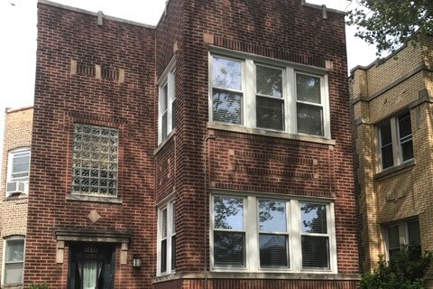 Primary Photo - 5638 N Maplewood Ave