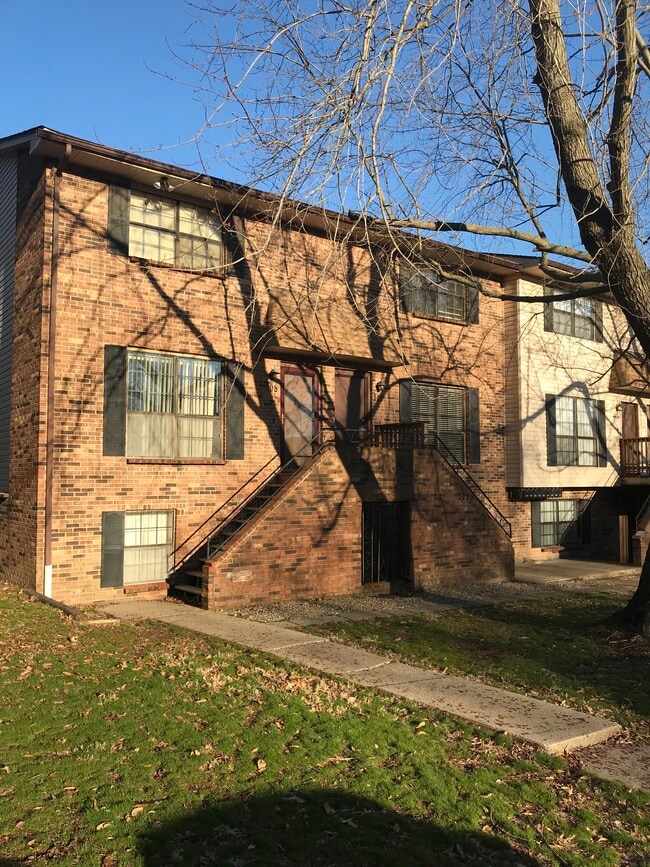Building Photo - 507 Halia Crest