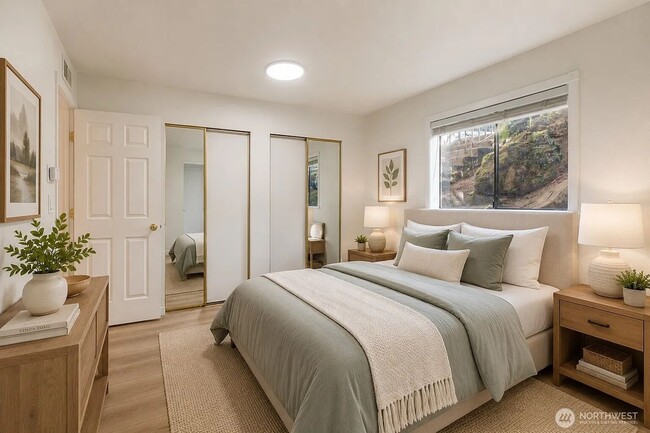 Building Photo - Cozy 1 bedroom in the heart of Kingsgate neighborhood