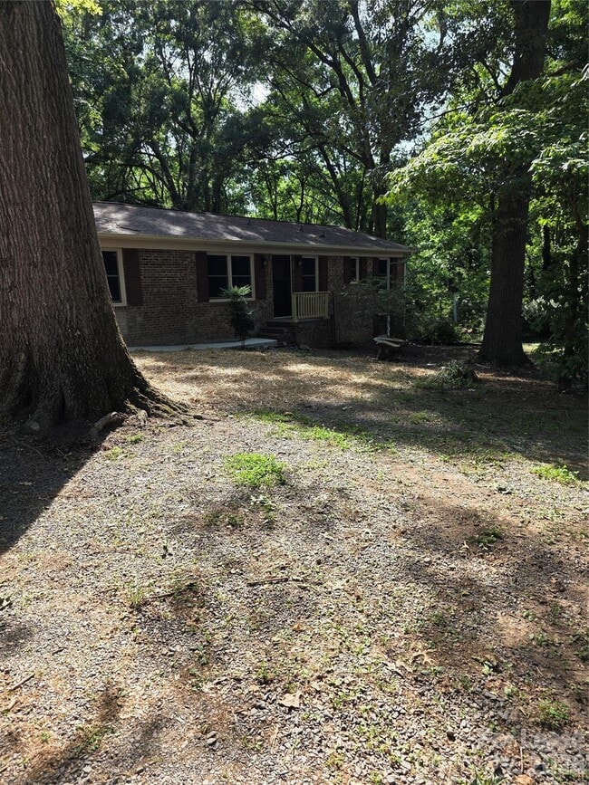 Building Photo - 5710 Unionville Rd