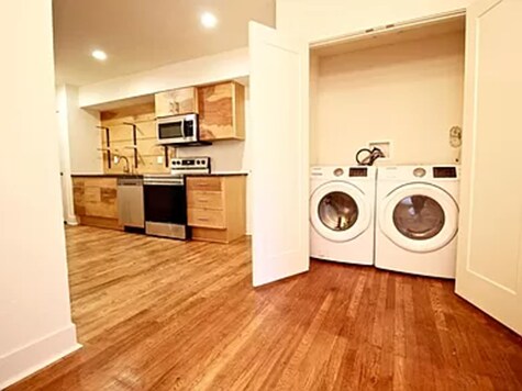 Foto del edificio - West Portlandia, LLC