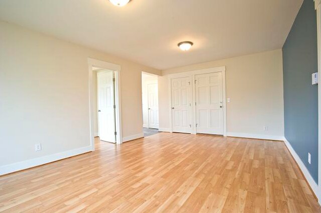 Foto del edificio - 3208 McClintock Ave S