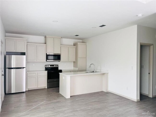 Foto del edificio - 12610 N 33rd Ln