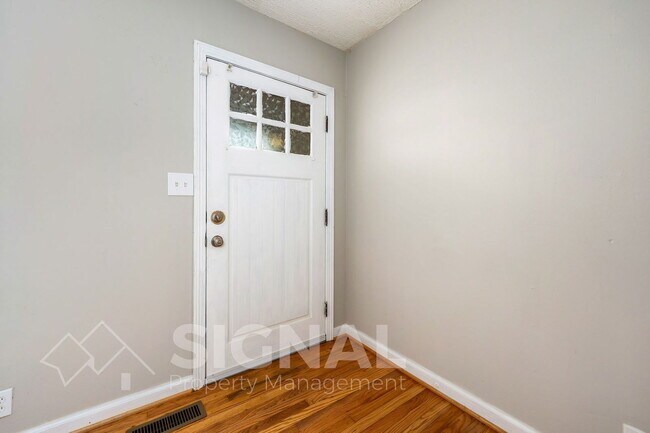 Foto del edificio - 1052 Apple St