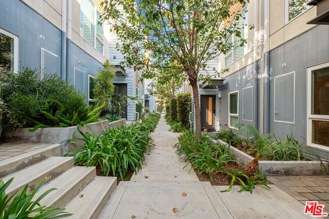 Foto del edificio - 5637 W Observation Ln