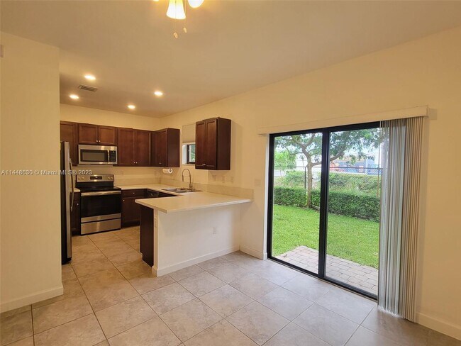 Building Photo - 5486 NW 27th St