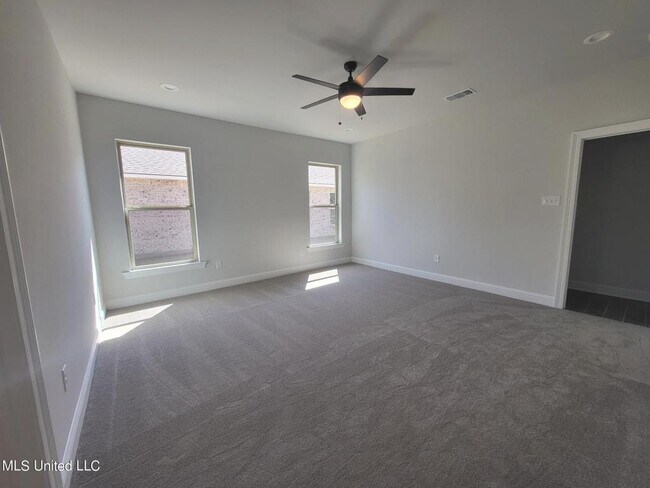 Foto del edificio - 860 Leeward Dr