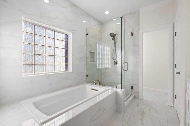 Foto del edificio - 255 Cll Escada