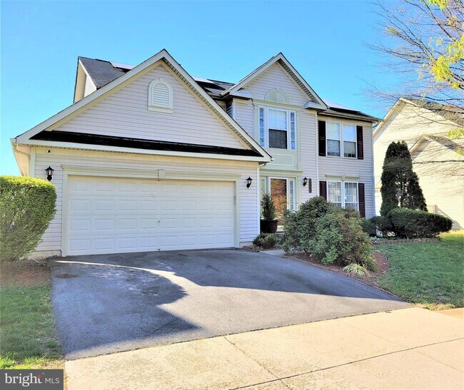 Building Photo - 2623 Basingstoke Ln