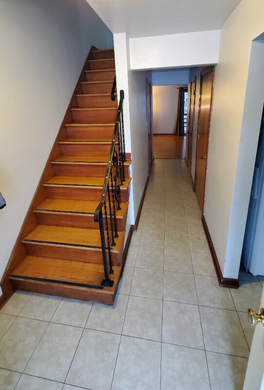 Foto del edificio - 9740 Bellcrest Rd