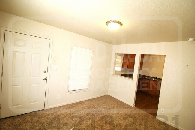 Foto del edificio - 625 Brook Dr