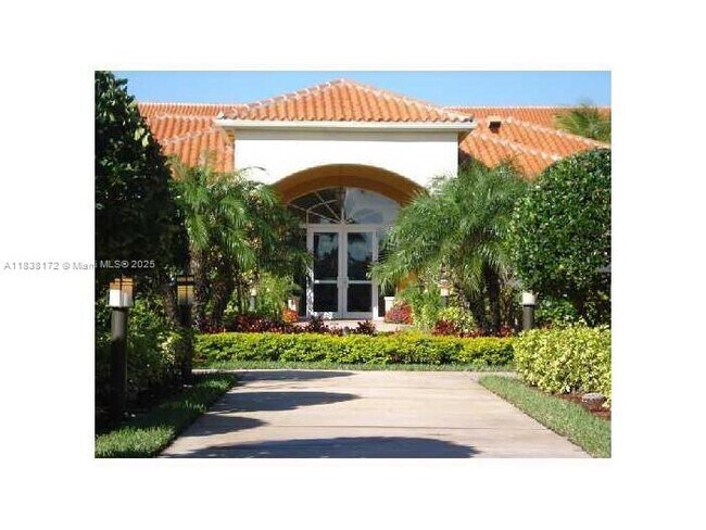 Foto del edificio - 7220 NW 114th Ave