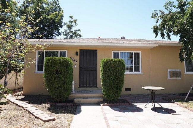 Building Photo - 8783 Stansbury Ave