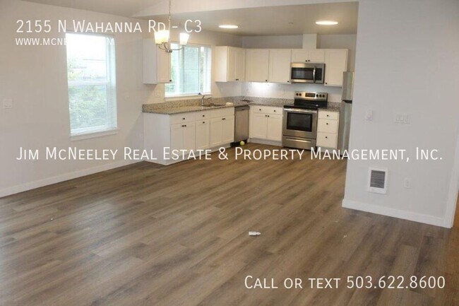 Building Photo - 2155 N Wahanna Rd