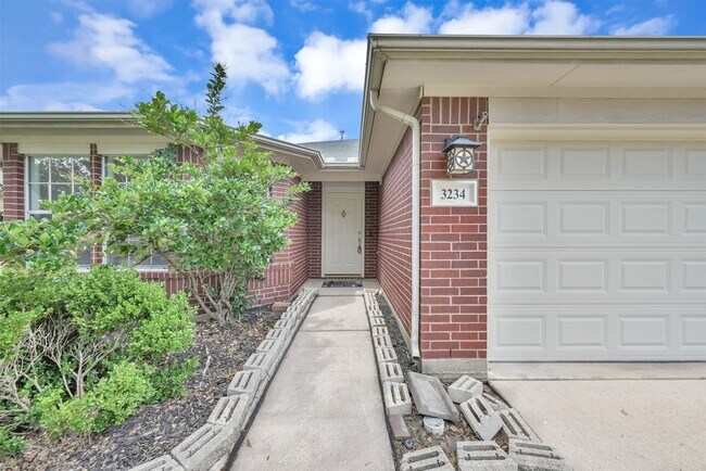 Foto del edificio - 3234 Crestbridge Ln