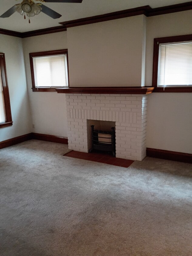 Building Photo - 14122 Detroit Ave