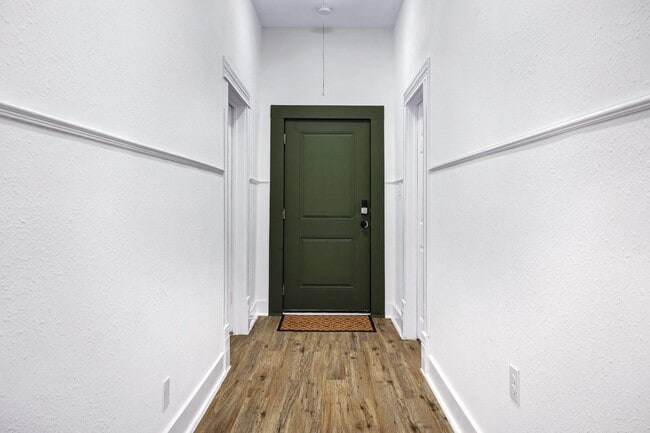 Building Photo - 226 Porter St