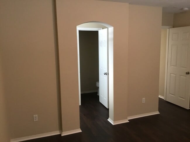 Building Photo - 10220 Country Sage Dr NW