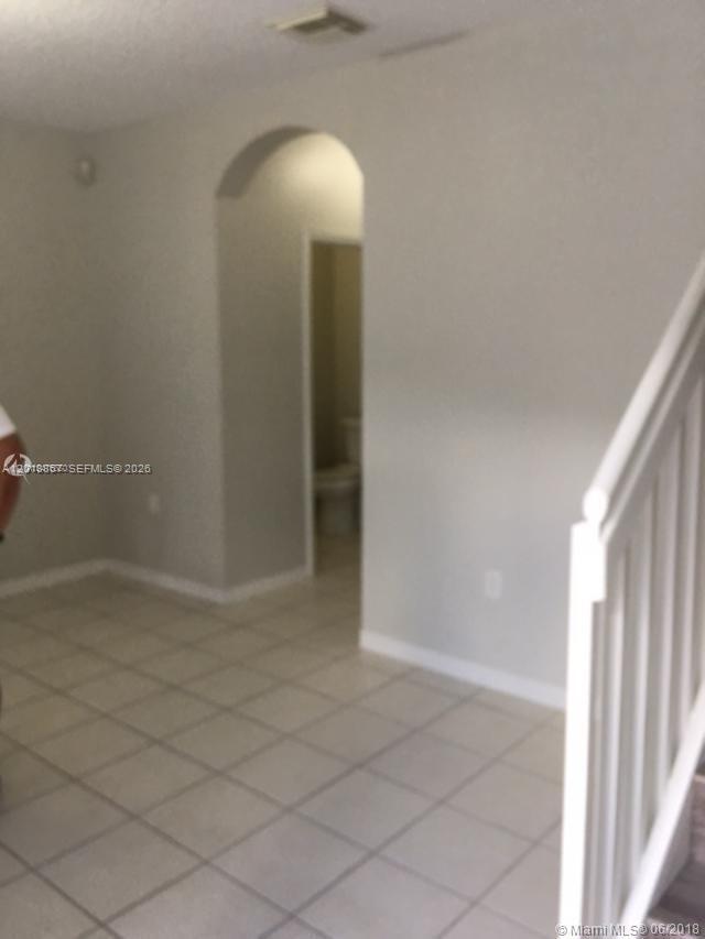 Foto del edificio - 16614 NW 72nd Pl