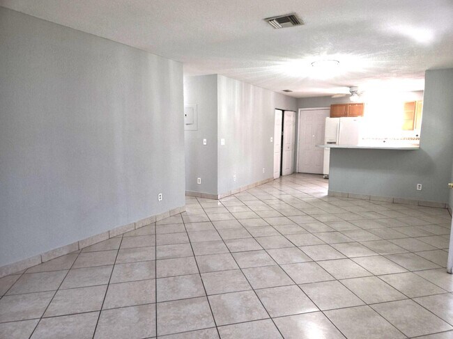 Foto del edificio - 4836 Carver St