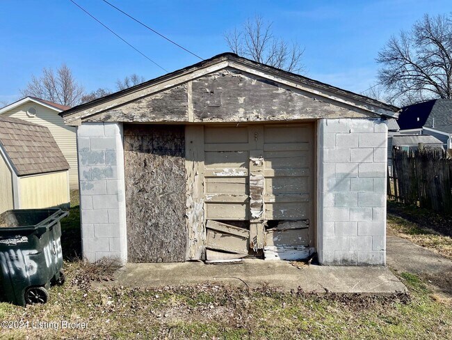 Building Photo - 1145 Crystal Ave