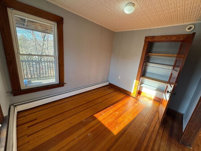 Foto del edificio - 64 Summer St