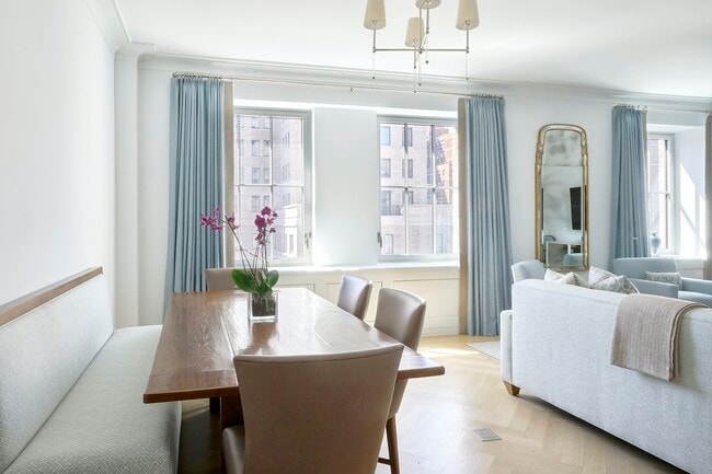 Building Photo - Beckford House: High-style Furnished 3BR