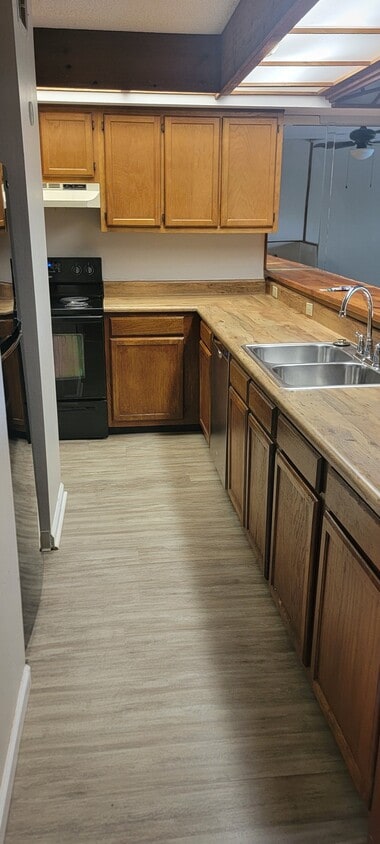 Building Photo - 1578 Three Lanterns Ln