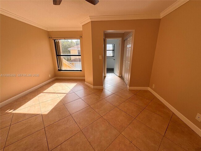 Foto del edificio - 211 SW 95 Terrace