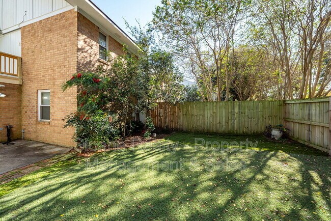 Photo - 40 Meander Row Townhome