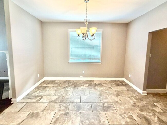 Foto del edificio - 7558 Glen Laurel Way