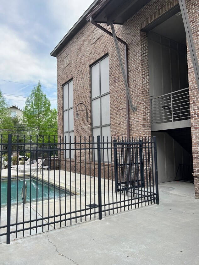 333 E Boyd Dr Unit 26, Baton Rouge, LA 70808 Condo for Rent in Baton